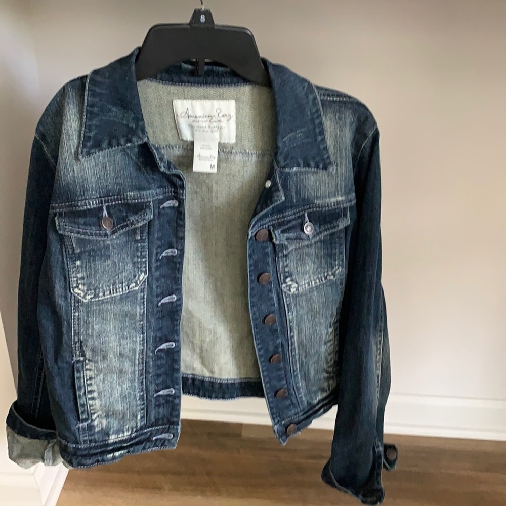 American Rag denim jacket. Size medium - Picture 2 of 5